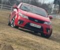 Красный Киа Черато, объемом двигателя 2 л и пробегом 110 тыс. км за 11000 $, фото 1 на Automoto.ua