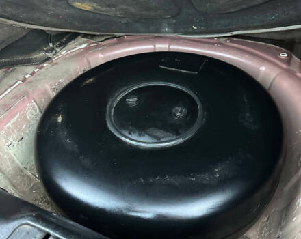 Красный Киа Черато, объемом двигателя 1.6 л и пробегом 212 тыс. км за 4500 $, фото 31 на Automoto.ua