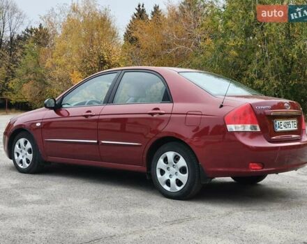 Червоний Кіа Черато, об'ємом двигуна 1.6 л та пробігом 188 тис. км за 4700 $, фото 7 на Automoto.ua