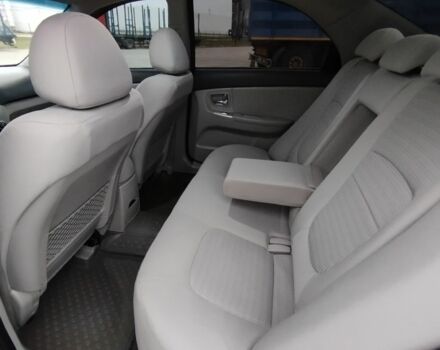 Киа Черато 2008 в Коростене на Automoto.ua Красный Киа Черато, объемом двигателя 1.6 л и пробегом 126 тыс. км за 5599 $, фото 6 на Automoto.ua