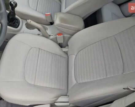 Красный Киа Черато, объемом двигателя 1.98 л и пробегом 120 тыс. км за 5650 $, фото 33 на Automoto.ua