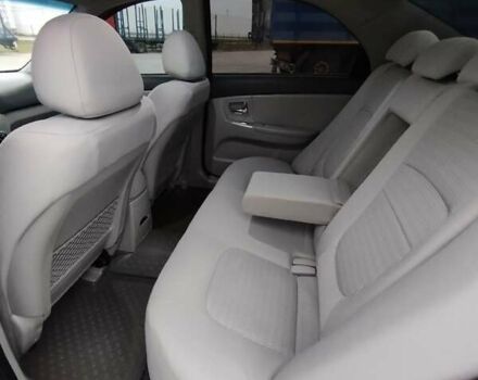 Кіа Черато 2008 у Коростене на Automoto.ua Червоний Кіа Черато, об'ємом двигуна 1.6 л та пробігом 126 тис. км за 5599 $, фото 28 на Automoto.ua