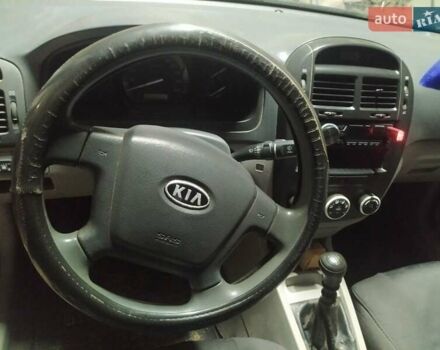 Червоний Кіа Черато, об'ємом двигуна 1.59 л та пробігом 322 тис. км за 3500 $, фото 5 на Automoto.ua