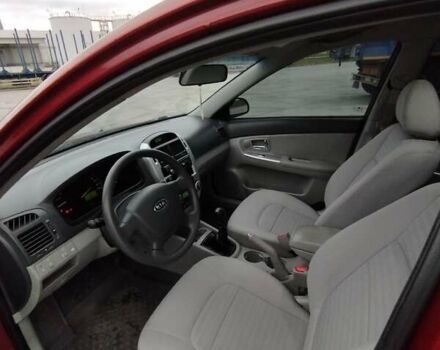 Кіа Черато 2008 у Коростене на Automoto.ua Червоний Кіа Черато, об'ємом двигуна 1.6 л та пробігом 126 тис. км за 5599 $, фото 27 на Automoto.ua
