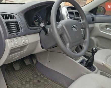 Красный Киа Черато, объемом двигателя 1.98 л и пробегом 120 тыс. км за 5650 $, фото 31 на Automoto.ua