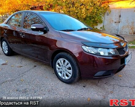 Красный Киа Черато, объемом двигателя 1.6 л и пробегом 170 тыс. км за 6200 $, фото 11 на Automoto.ua