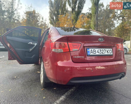 Киа Черато 2009 в Виннице на Automoto.ua Красный Киа Черато, объемом двигателя 2 л и пробегом 179 тыс. км за 8500 $, фото 12 на Automoto.ua
