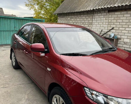 Красный Киа Черато, объемом двигателя 1.59 л и пробегом 142 тыс. км за 6000 $, фото 6 на Automoto.ua