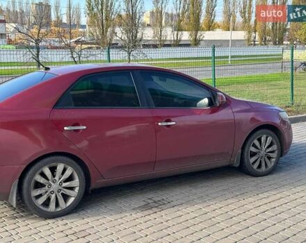 Киа Черато 2011 в Киеве на Automoto.ua Красный Киа Черато, объемом двигателя 1.59 л и пробегом 264 тыс. км за 6899 $, фото 1 на Automoto.ua