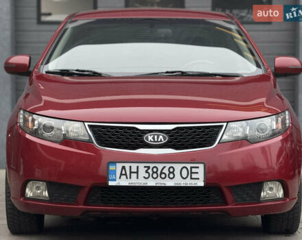 Красный Киа Черато, объемом двигателя 1.6 л и пробегом 200 тыс. км за 8900 $, фото 6 на Automoto.ua