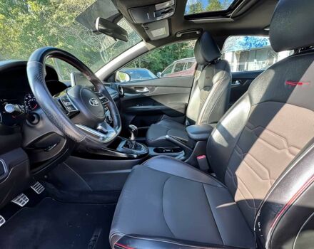 Червоний Кіа Черато, об'ємом двигуна 1.6 л та пробігом 31 тис. км за 9800 $, фото 8 на Automoto.ua