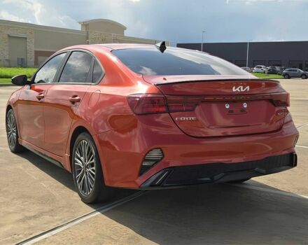 Красный Киа Черато, объемом двигателя 2 л и пробегом 17 тыс. км за 12000 $, фото 5 на Automoto.ua