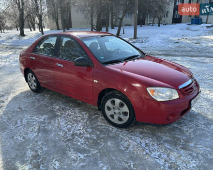 Красный Киа Черато, объемом двигателя 1.6 л и пробегом 200 тыс. км за 3700 $, фото 1 на Automoto.ua