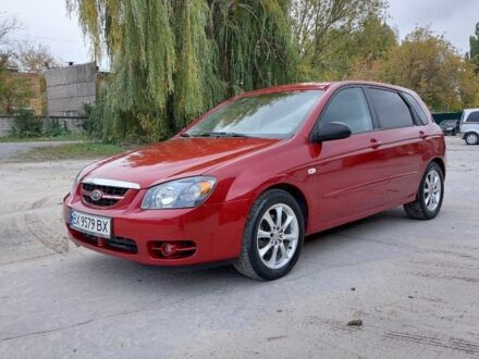 Киа Черато 2006 в Каменце-Подольском на Automoto.ua Красный Киа Черато, объемом двигателя 1.6 л и пробегом 120 тыс. км за 4300 $, фото 1 на Automoto.ua