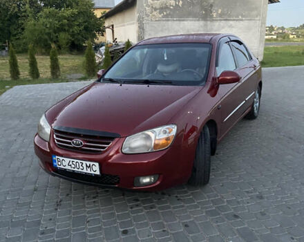 Красный Киа Черато, объемом двигателя 1.6 л и пробегом 198 тыс. км за 3750 $, фото 1 на Automoto.ua