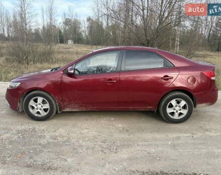 Красный Киа Черато, объемом двигателя 1.59 л и пробегом 276 тыс. км за 4800 $, фото 1 на Automoto.ua