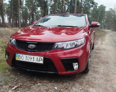 Червоний Кіа Черато, об'ємом двигуна 2 л та пробігом 345 тис. км за 6800 $, фото 1 на Automoto.ua
