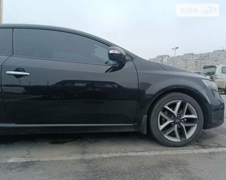 Кіа Черато, об'ємом двигуна 2 л та пробігом 143 тис. км за 8700 $, фото 6 на Automoto.ua