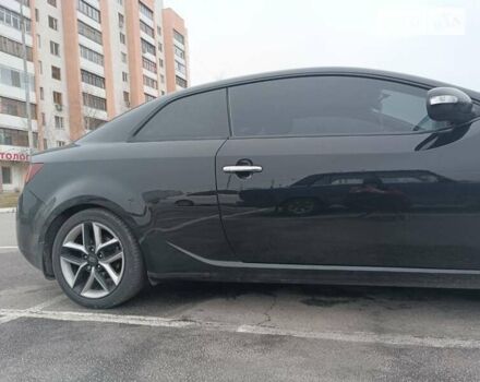 Кіа Черато, об'ємом двигуна 2 л та пробігом 143 тис. км за 8700 $, фото 4 на Automoto.ua