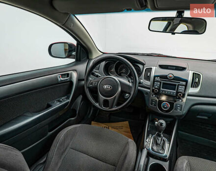 Киа Черато, объемом двигателя 1.6 л и пробегом 185 тыс. км за 7620 $, фото 9 на Automoto.ua