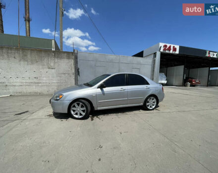 Киа Черато, объемом двигателя 1.6 л и пробегом 180 тыс. км за 4300 $, фото 5 на Automoto.ua