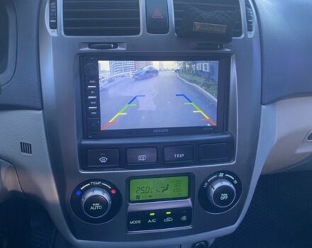 Кіа Черато, об'ємом двигуна 2 л та пробігом 148 тис. км за 4200 $, фото 7 на Automoto.ua