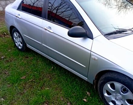 Киа Черато, объемом двигателя 1.6 л и пробегом 206 тыс. км за 3800 $, фото 2 на Automoto.ua