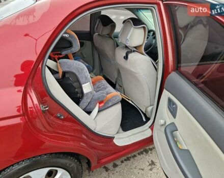 Кіа Черато, об'ємом двигуна 1.6 л та пробігом 267 тис. км за 5000 $, фото 5 на Automoto.ua