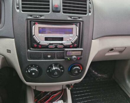 Кіа Черато, об'ємом двигуна 1.6 л та пробігом 267 тис. км за 5000 $, фото 4 на Automoto.ua