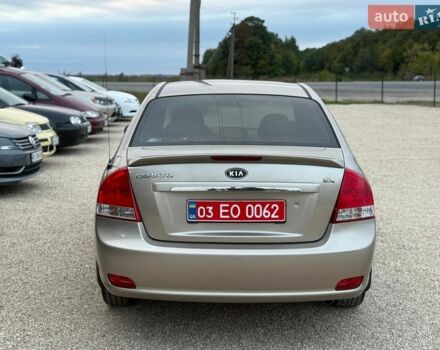 Кіа Черато, об'ємом двигуна 1.6 л та пробігом 162 тис. км за 4950 $, фото 6 на Automoto.ua