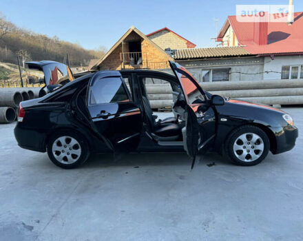 Кіа Черато, об'ємом двигуна 1.6 л та пробігом 225 тис. км за 4500 $, фото 16 на Automoto.ua