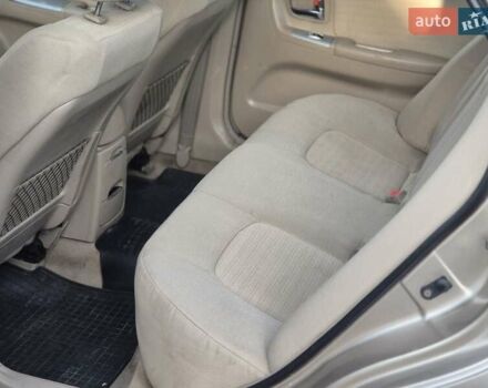 Кіа Черато, об'ємом двигуна 2 л та пробігом 220 тис. км за 4299 $, фото 5 на Automoto.ua