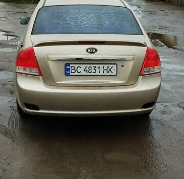 Киа Черато, объемом двигателя 1.6 л и пробегом 208 тыс. км за 3500 $, фото 2 на Automoto.ua