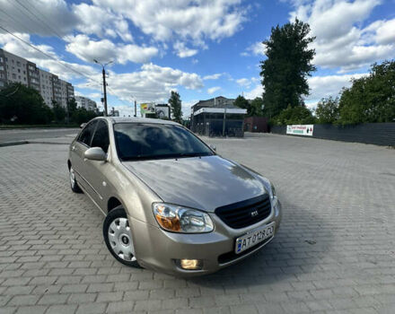 Кіа Черато, об'ємом двигуна 2 л та пробігом 300 тис. км за 4400 $, фото 1 на Automoto.ua