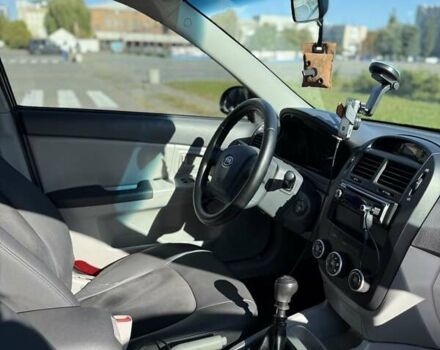 Киа Черато, объемом двигателя 1.6 л и пробегом 208 тыс. км за 5300 $, фото 12 на Automoto.ua