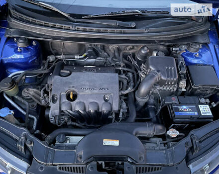 Киа Черато, объемом двигателя 1.6 л и пробегом 160 тыс. км за 7200 $, фото 9 на Automoto.ua