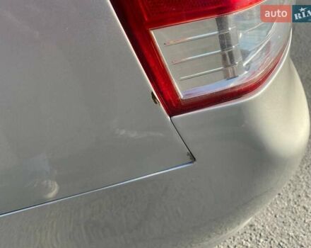 Киа Черато, объемом двигателя 1.59 л и пробегом 280 тыс. км за 5200 $, фото 11 на Automoto.ua