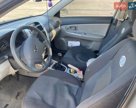 Киа Черато, объемом двигателя 1.59 л и пробегом 280 тыс. км за 5200 $, фото 15 на Automoto.ua