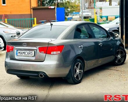 Киа Черато, объемом двигателя 1.6 л и пробегом 148 тыс. км за 7999 $, фото 6 на Automoto.ua