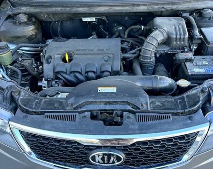 Кіа Черато, об'ємом двигуна 1.6 л та пробігом 132 тис. км за 8300 $, фото 7 на Automoto.ua