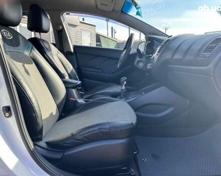 Кіа Черато, об'ємом двигуна 0 л та пробігом 102 тис. км за 8700 $, фото 27 на Automoto.ua
