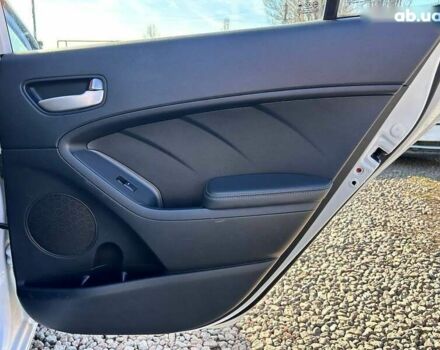 Кіа Черато, об'ємом двигуна 0 л та пробігом 102 тис. км за 8700 $, фото 23 на Automoto.ua