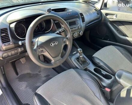Кіа Черато, об'ємом двигуна 0 л та пробігом 102 тис. км за 8700 $, фото 12 на Automoto.ua