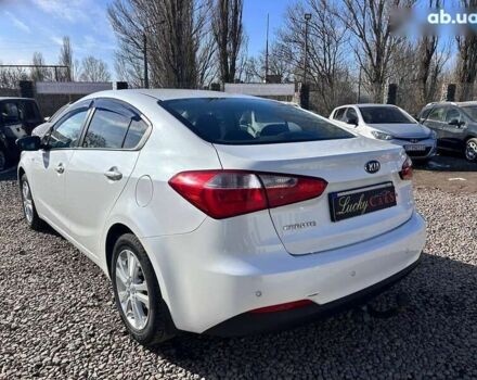 Кіа Черато, об'ємом двигуна 0 л та пробігом 102 тис. км за 8700 $, фото 6 на Automoto.ua
