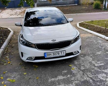 Киа Черато, объемом двигателя 1.6 л и пробегом 128 тыс. км за 13000 $, фото 1 на Automoto.ua