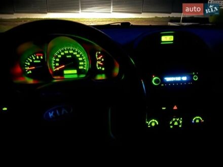 Киа Черато 2007 в Трускавце на Automoto.ua Киа Черато, объемом двигателя 1.58 л и пробегом 180 тыс. км за 5000 $, фото 1 на Automoto.ua