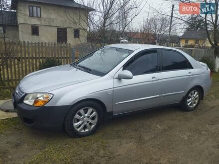 Киа Черато, объемом двигателя 2 л и пробегом 270 тыс. км за 3600 $, фото 1 на Automoto.ua