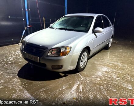 Киа Черато, объемом двигателя 1.6 л и пробегом 200 тыс. км за 3850 $, фото 1 на Automoto.ua