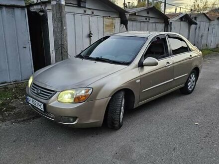 Киа Черато, объемом двигателя 2 л и пробегом 234 тыс. км за 3500 $, фото 1 на Automoto.ua