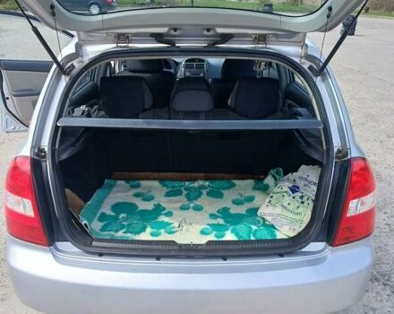 Серый Киа Черато, объемом двигателя 1.6 л и пробегом 192 тыс. км за 4200 $, фото 10 на Automoto.ua